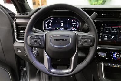 2025 GMC Sierra 2500HD Denali Ultimate   - Photo 16 - Concord, CA 94520