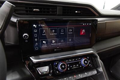 2025 GMC Sierra 2500HD Denali Ultimate   - Photo 19 - Concord, CA 94520