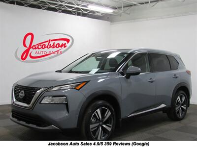 2022 Nissan Rogue SL AWD   - Photo 1 - Oshkosh, WI 54901