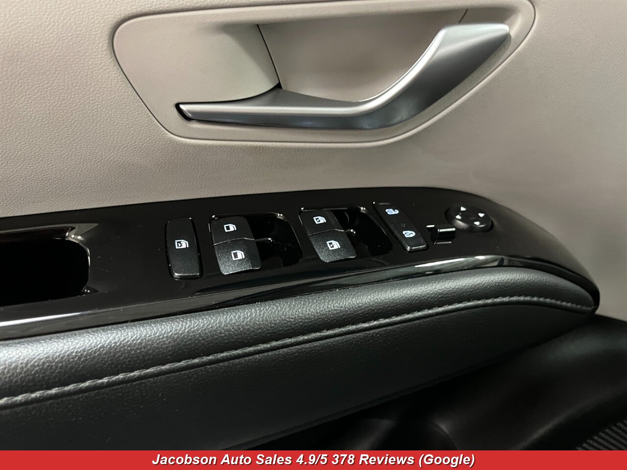 2024 Hyundai TUCSON Limited AWD - Photo 3 - Oshkosh, WI 54901