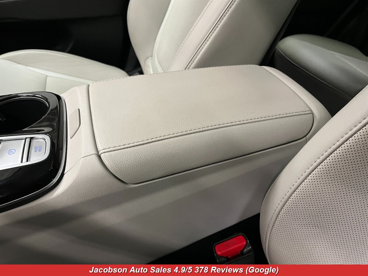 2024 Hyundai TUCSON Limited AWD - Photo 24 - Oshkosh, WI 54901