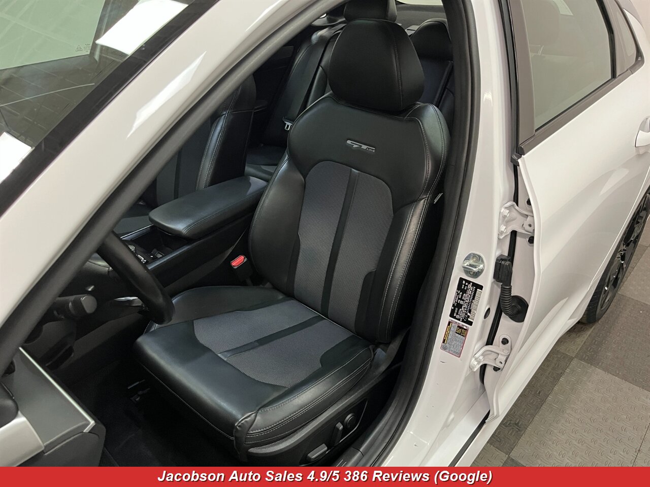 2022 Kia K5 GT-Line AWD - Photo 34 - Oshkosh, WI 54901