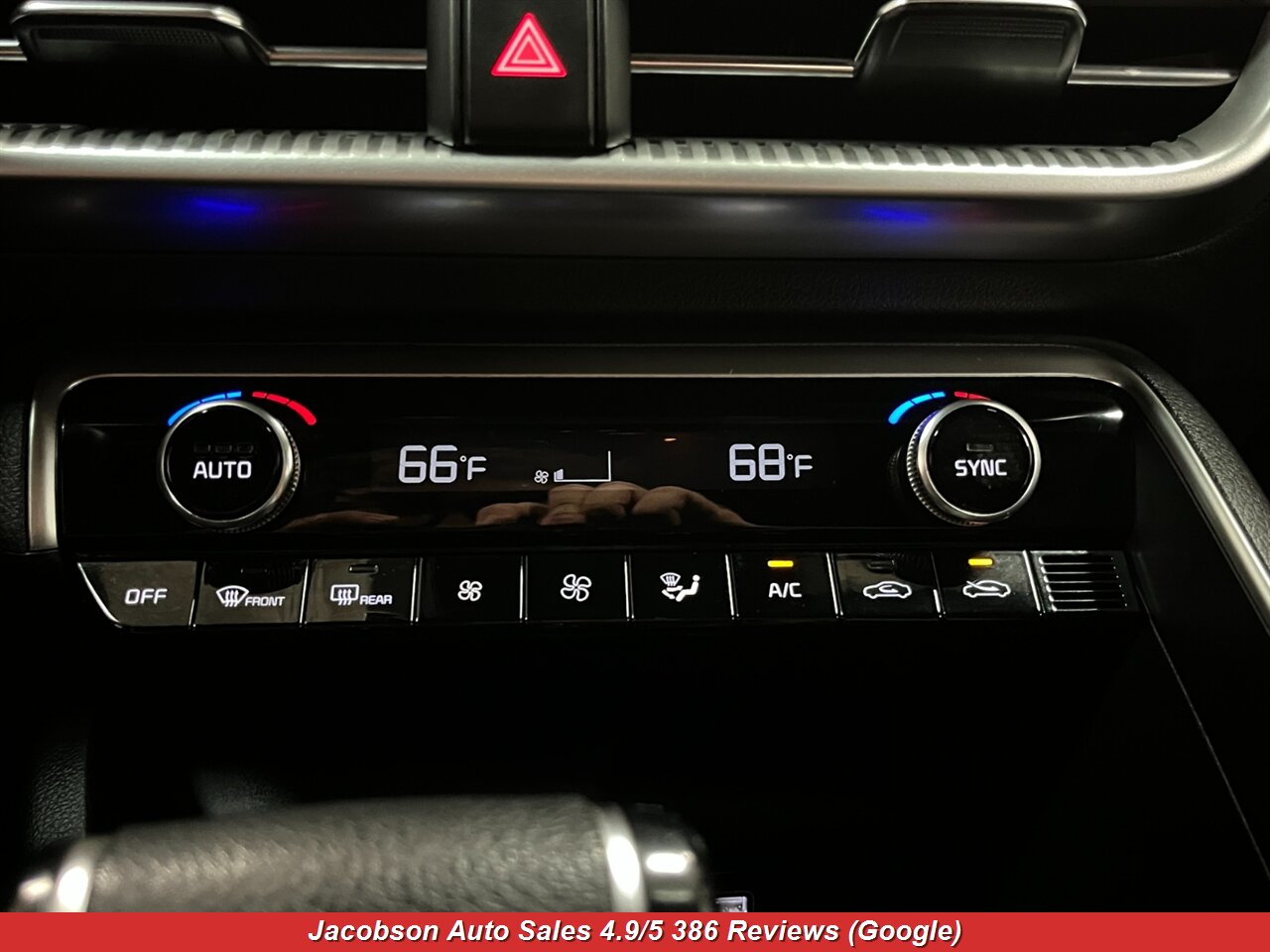 2022 Kia K5 GT-Line AWD - Photo 15 - Oshkosh, WI 54901