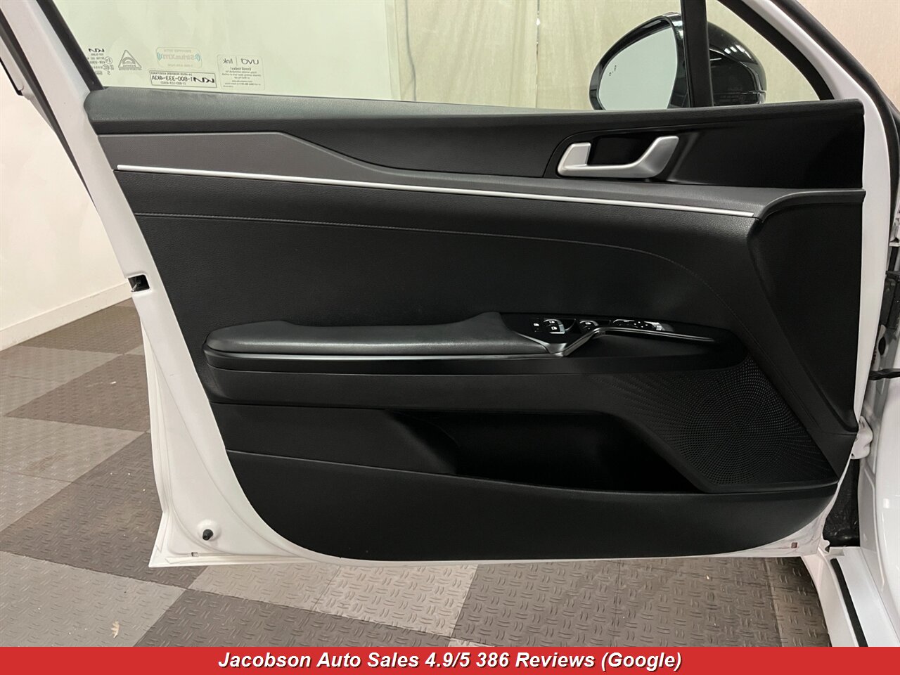 2022 Kia K5 GT-Line AWD - Photo 30 - Oshkosh, WI 54901