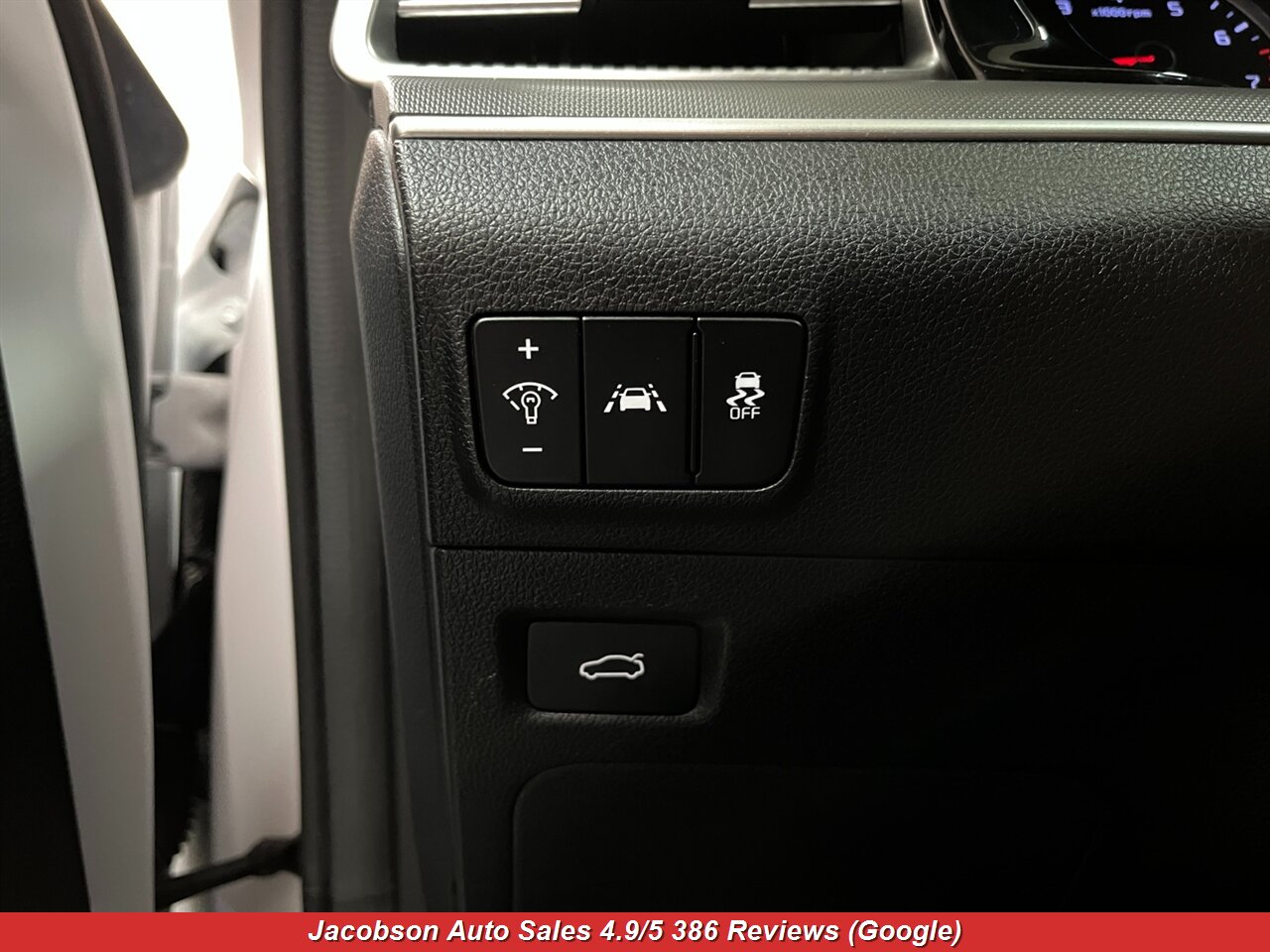 2022 Kia K5 GT-Line AWD - Photo 3 - Oshkosh, WI 54901