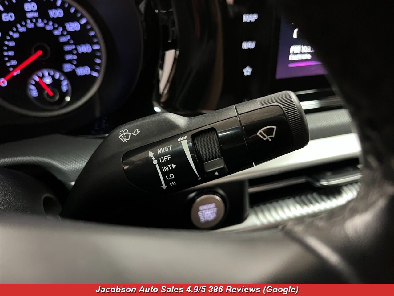 2022 Kia K5 GT-Line AWD - Photo 5 - Oshkosh, WI 54901