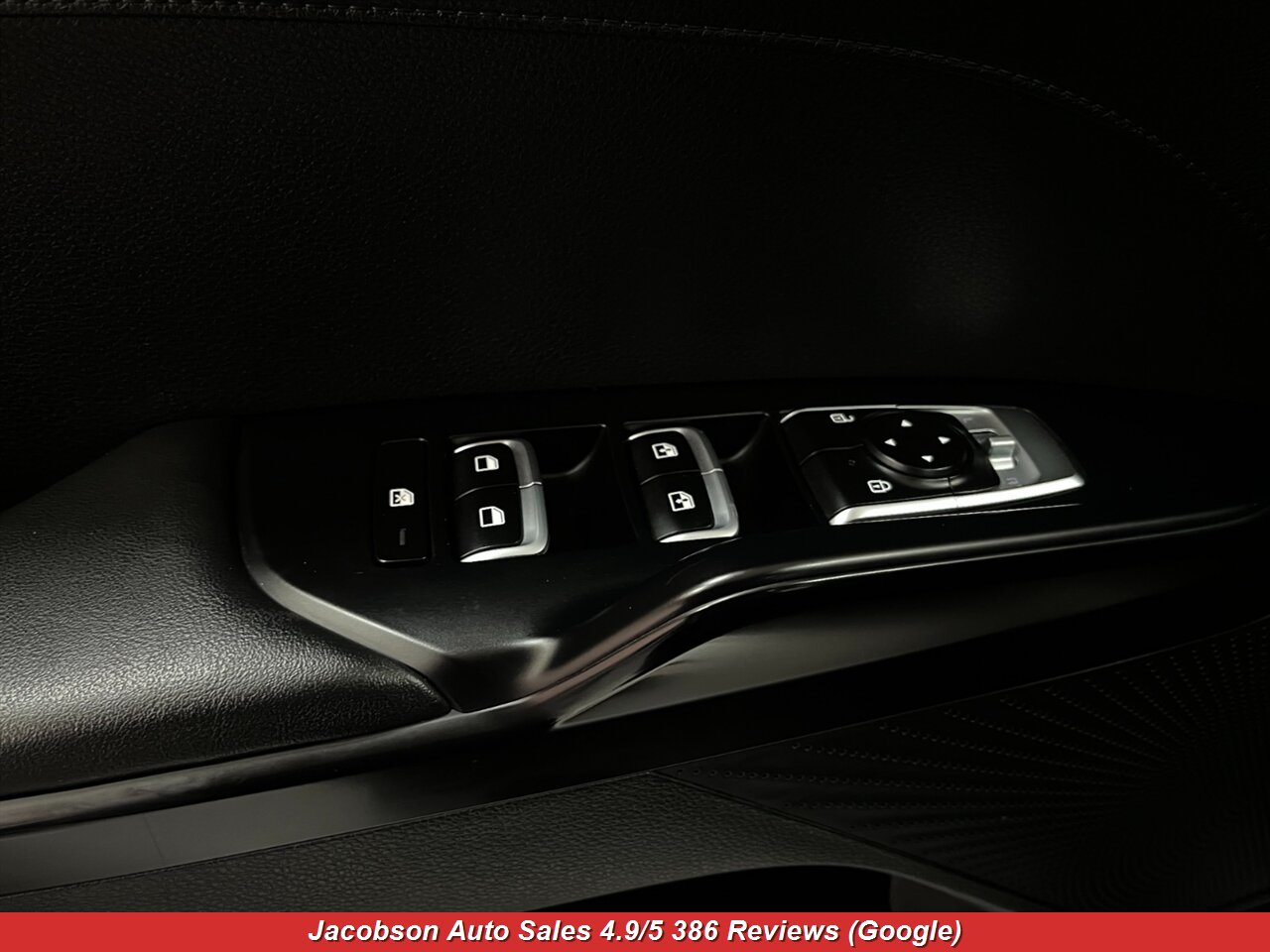 2022 Kia K5 GT-Line AWD - Photo 2 - Oshkosh, WI 54901