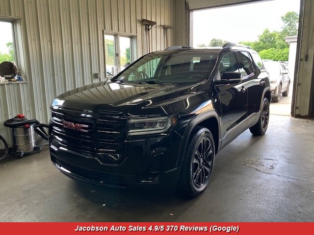 2023 GMC Acadia SLE 4x4  