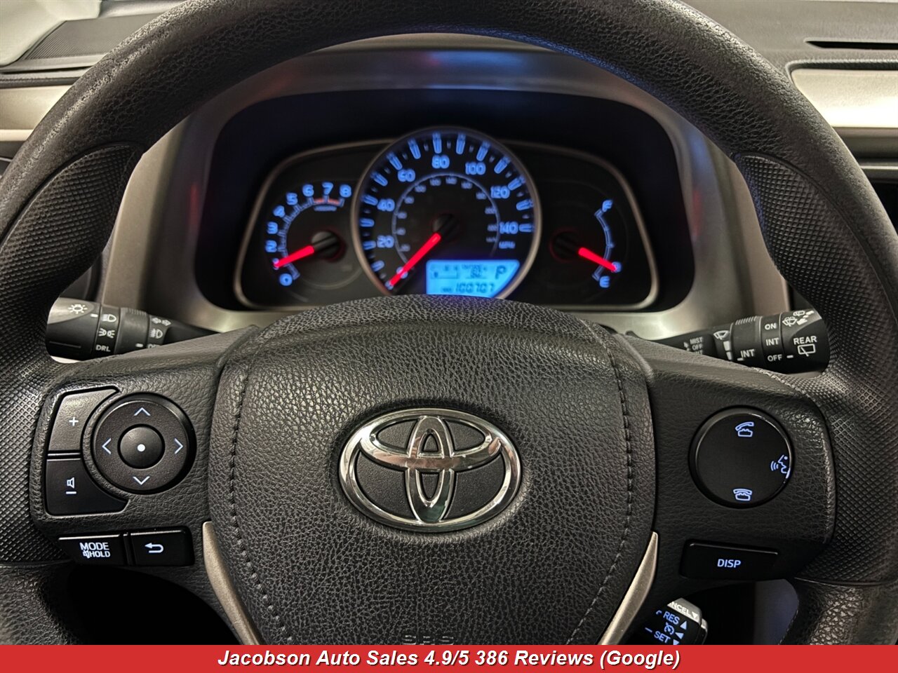 2015 Toyota RAV4 XLE AWD - Photo 10 - Oshkosh, WI 54901