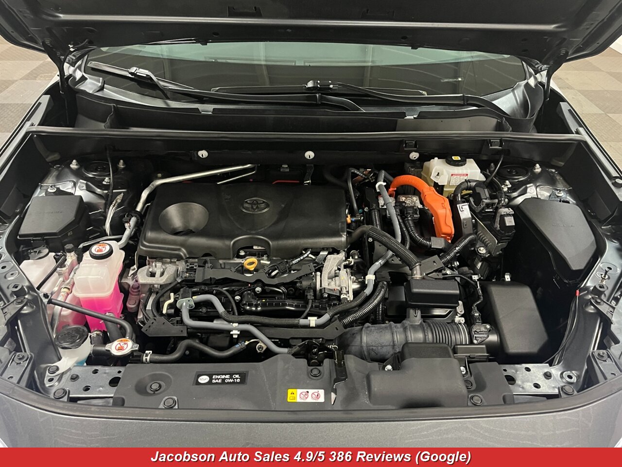 2021 Toyota RAV4 Hybrid XLE Premium AWD - Photo 55 - Oshkosh, WI 54901