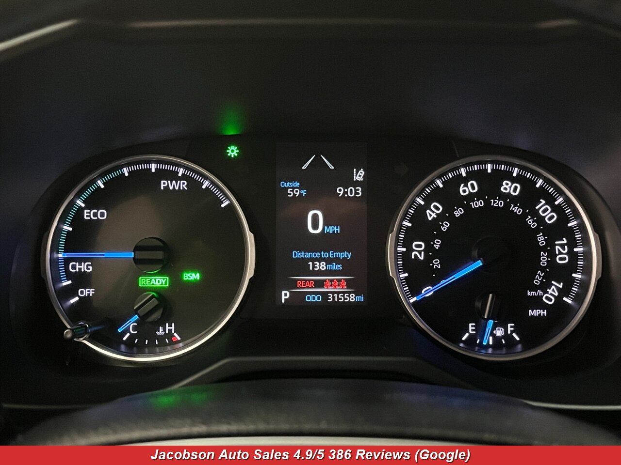 2021 Toyota RAV4 Hybrid XLE Premium AWD - Photo 11 - Oshkosh, WI 54901
