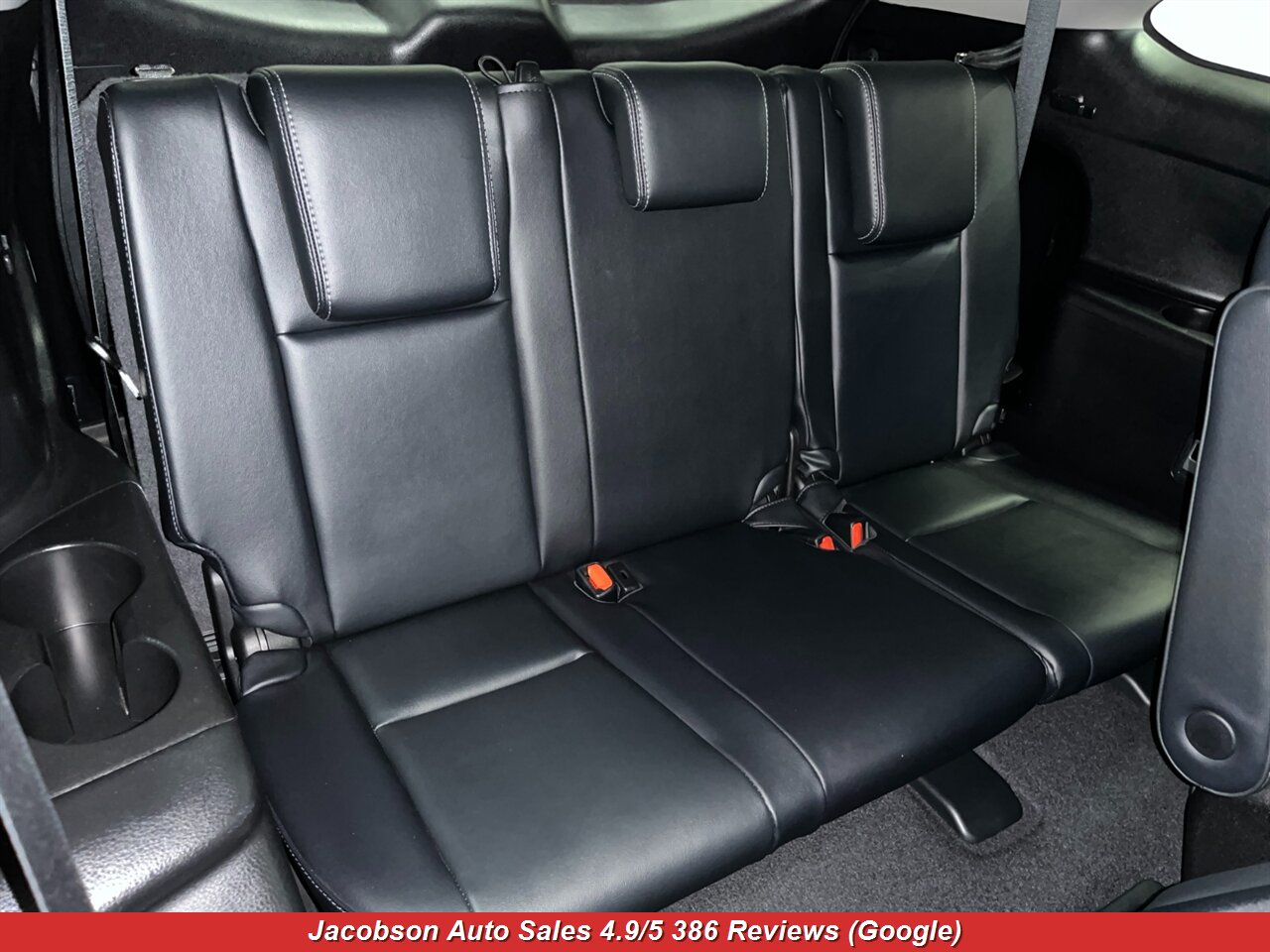 2017 Toyota Highlander SE AWD - Photo 48 - Oshkosh, WI 54901