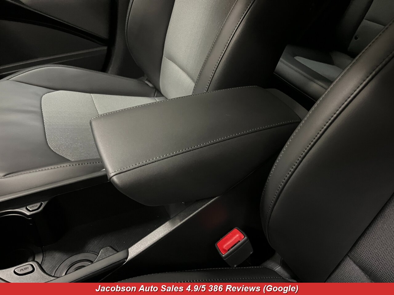 2023 Kia Niro EX Touring - Photo 25 - Oshkosh, WI 54901