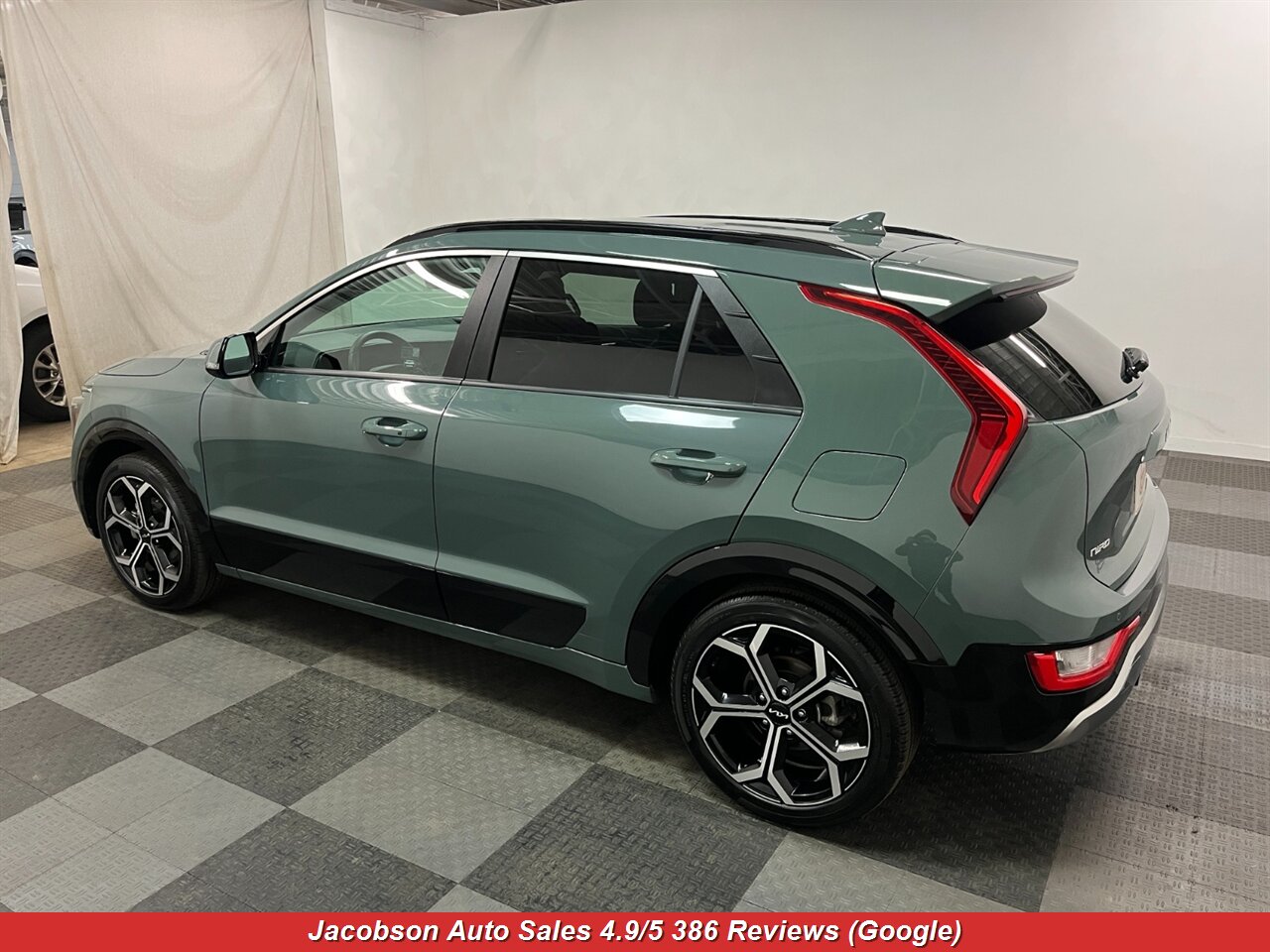 2023 Kia Niro EX Touring - Photo 50 - Oshkosh, WI 54901