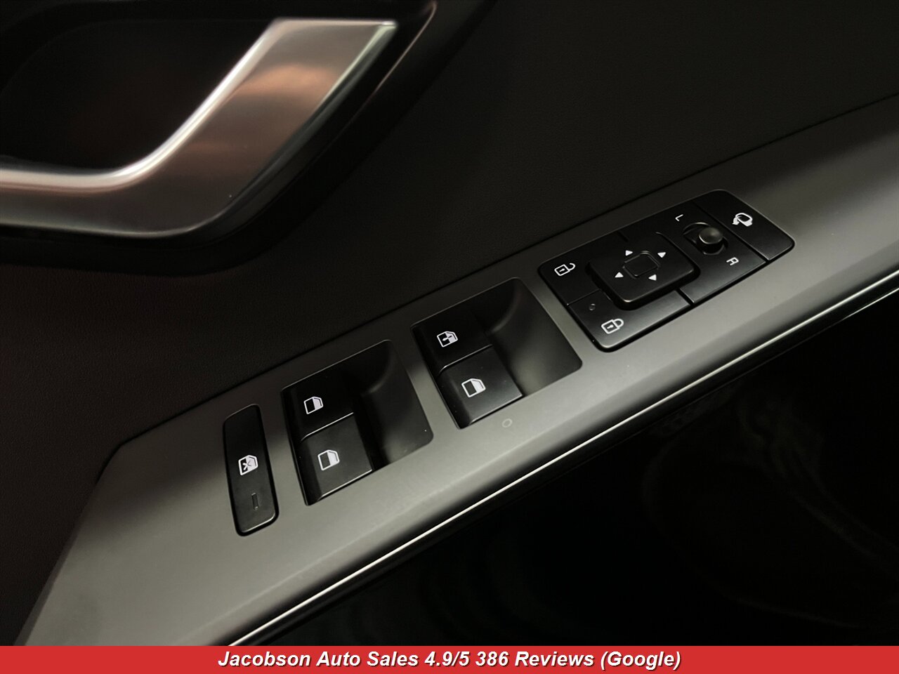 2023 Kia Niro EX Touring - Photo 31 - Oshkosh, WI 54901
