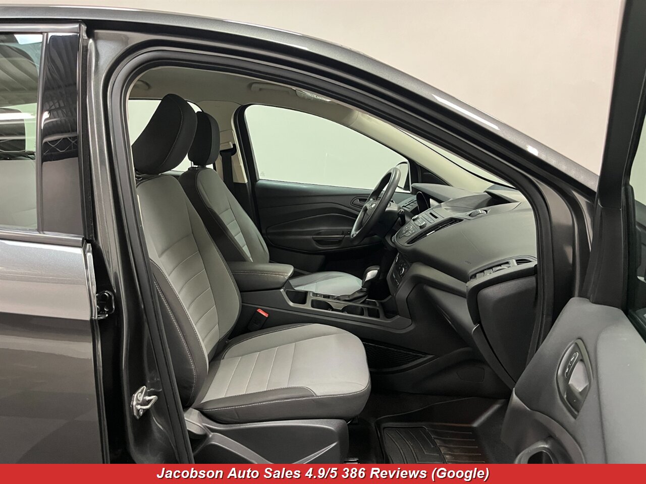 2018 Ford Escape S - Photo 44 - Oshkosh, WI 54901