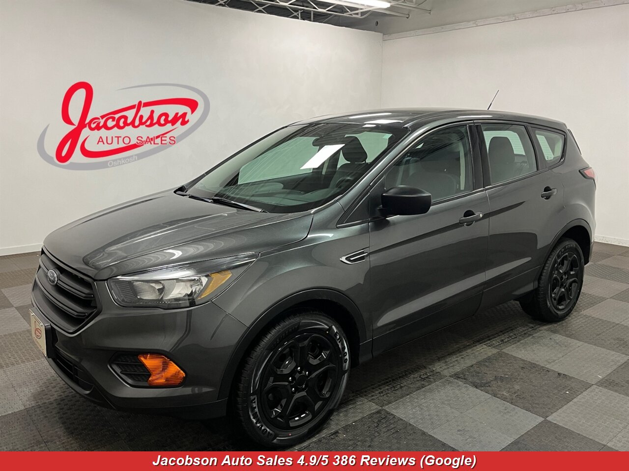 2018 Ford Escape S   - Photo 1 - Oshkosh, WI 54901