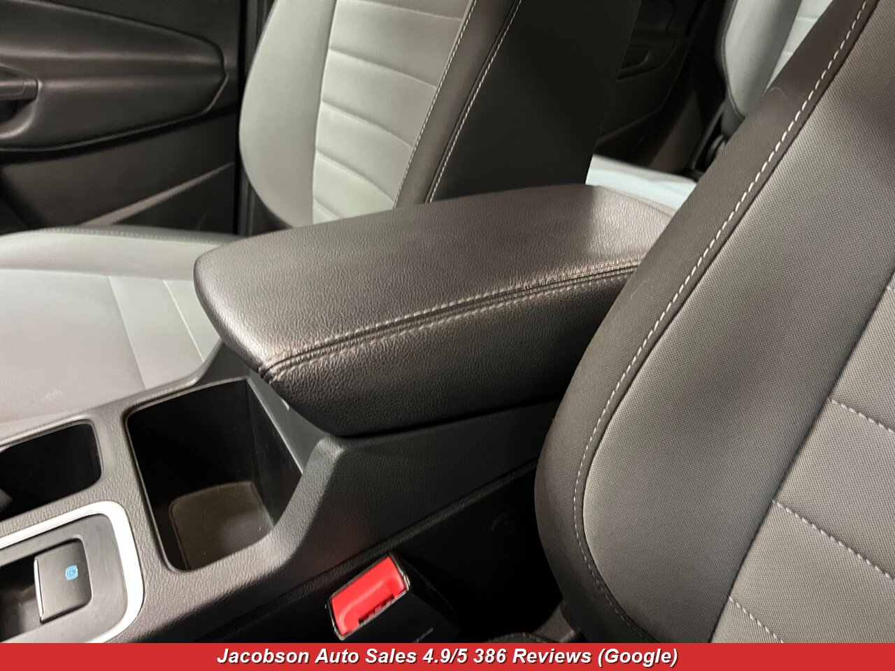 2018 Ford Escape S - Photo 18 - Oshkosh, WI 54901