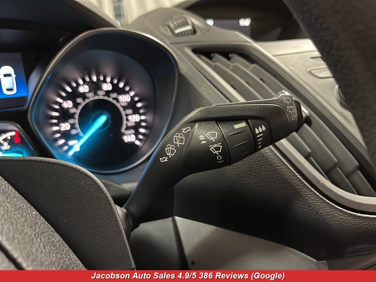 2018 Ford Escape S - Photo 8 - Oshkosh, WI 54901