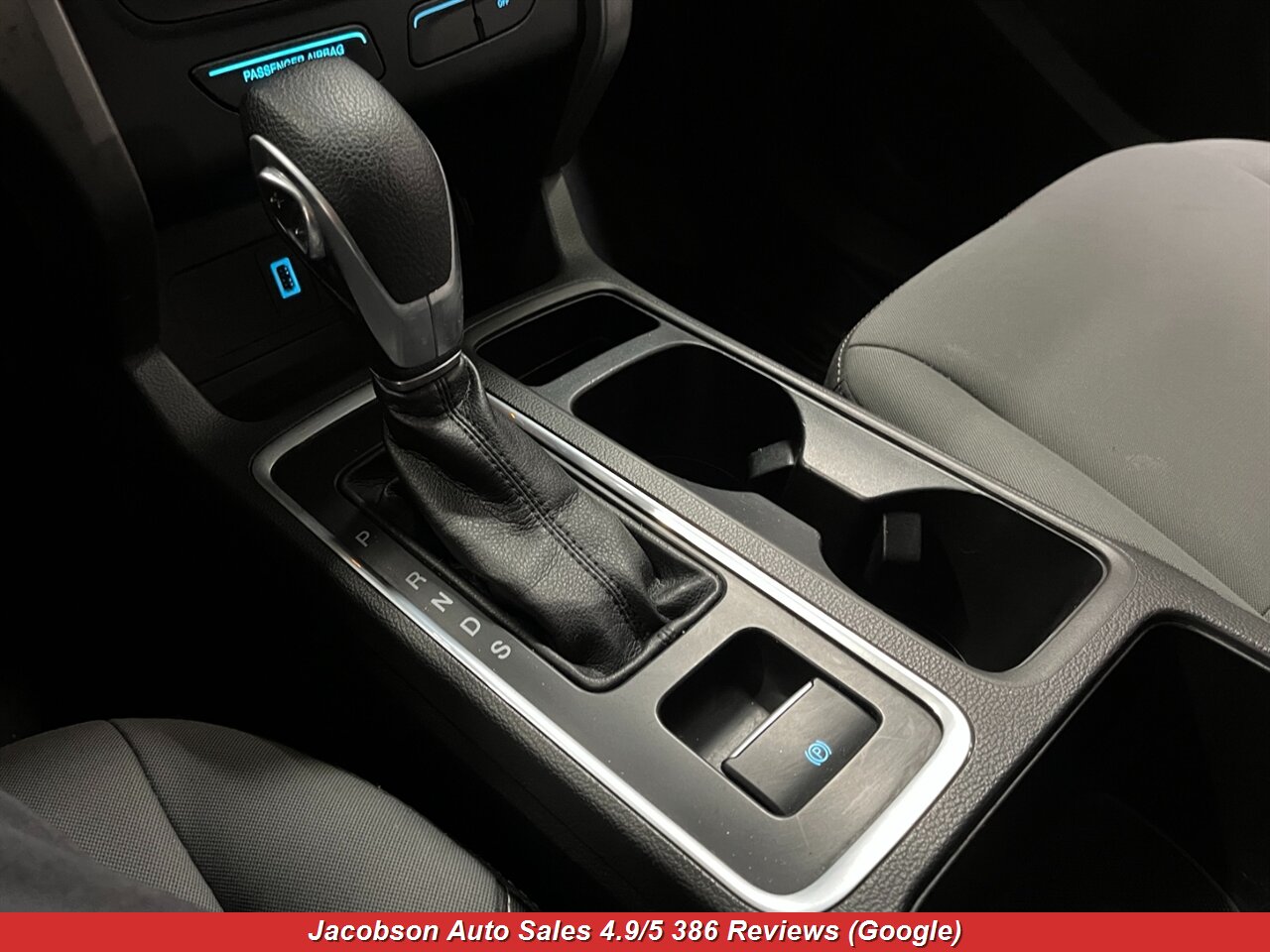 2018 Ford Escape S - Photo 17 - Oshkosh, WI 54901