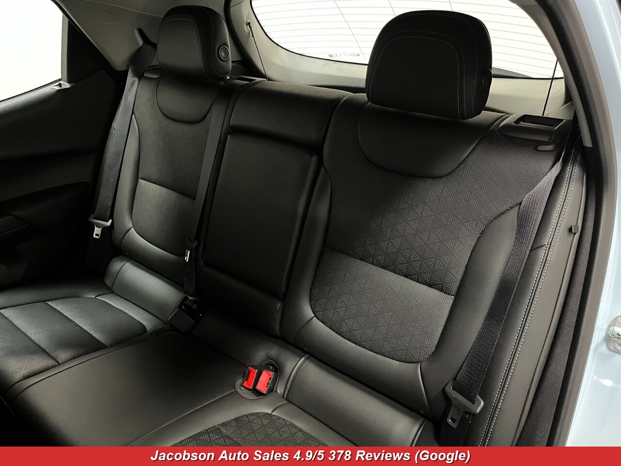 2023 Chevrolet Bolt EV 2LT - Photo 37 - Oshkosh, WI 54901