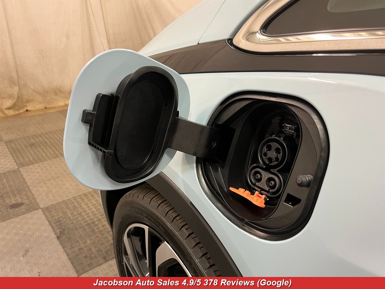 2023 Chevrolet Bolt EV 2LT - Photo 54 - Oshkosh, WI 54901