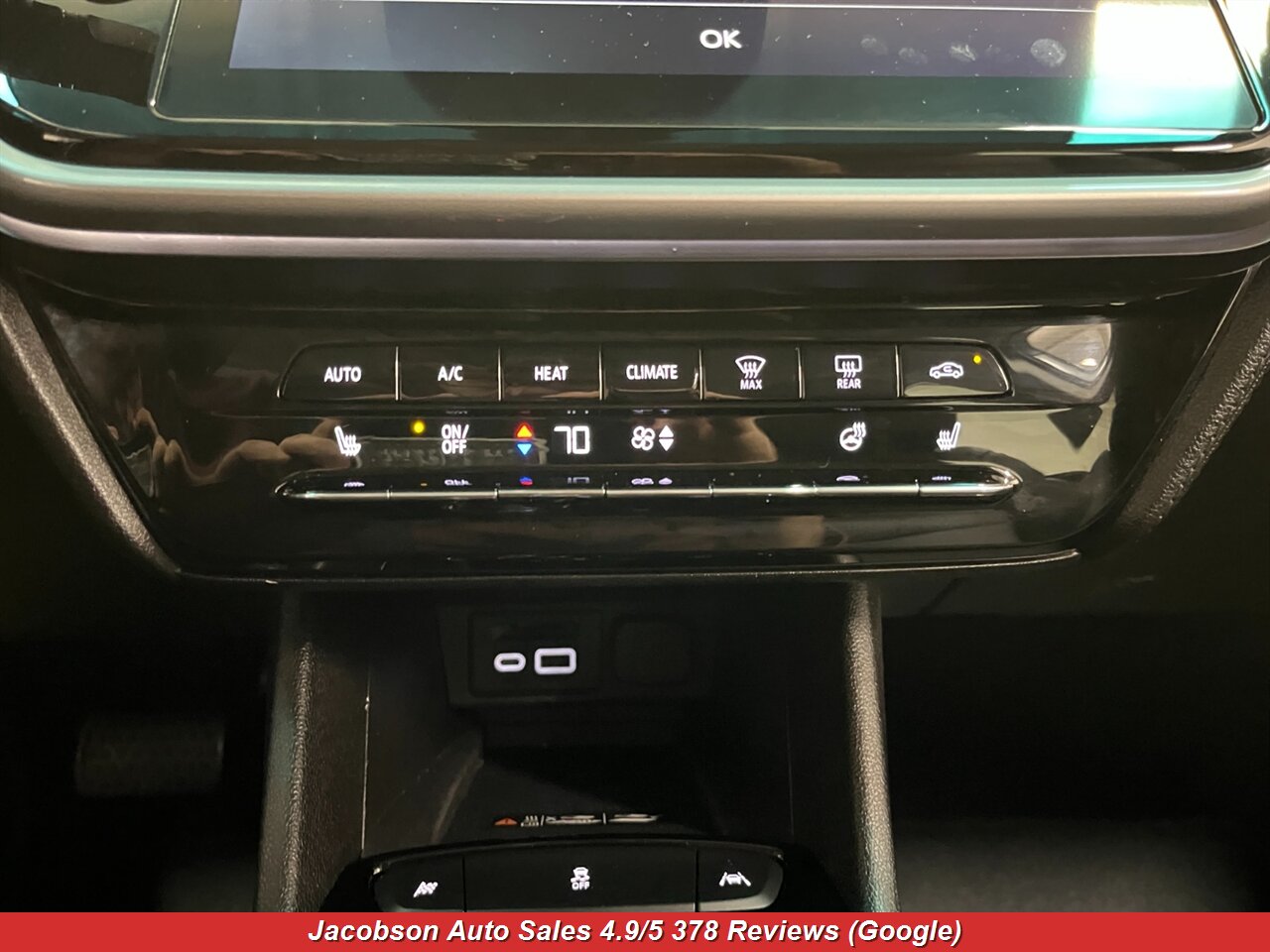 2023 Chevrolet Bolt EV 2LT - Photo 21 - Oshkosh, WI 54901