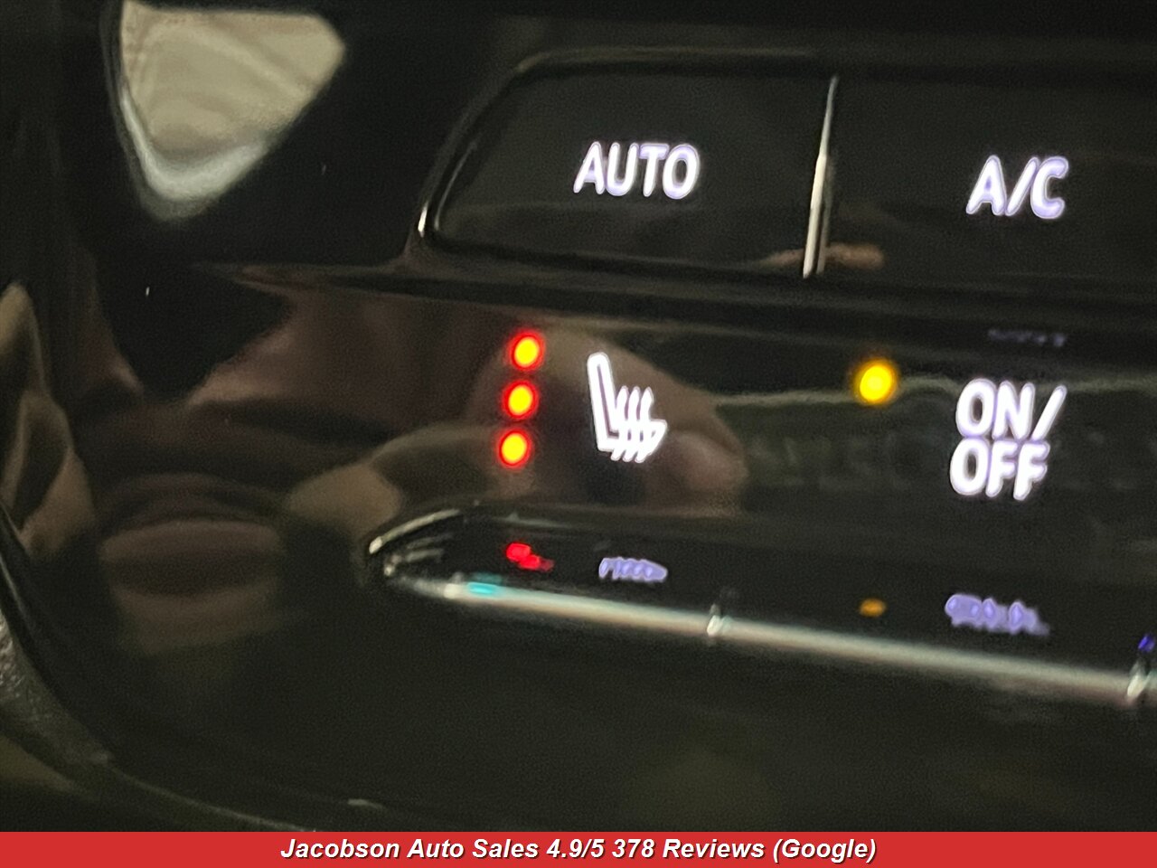 2023 Chevrolet Bolt EV 2LT - Photo 22 - Oshkosh, WI 54901