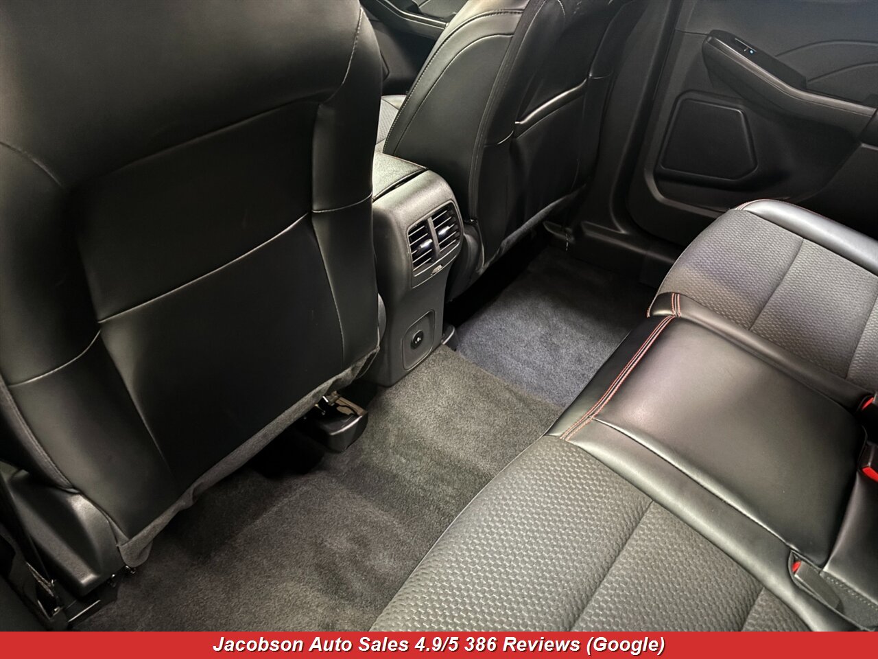 2024 Ford Escape ST-Line AWD - Photo 35 - Oshkosh, WI 54901