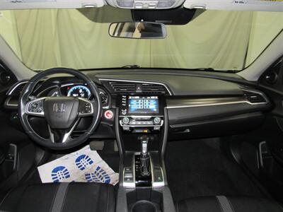 2019 Honda Civic EX   - Photo 15 - Oshkosh, WI 54901