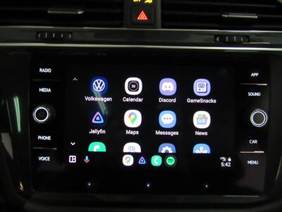 2021 Volkswagen Tiguan SE 4Motion AWD   - Photo 46 - Oshkosh, WI 54901