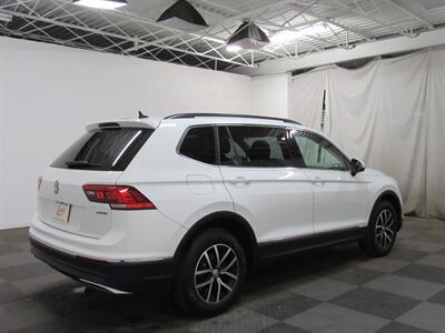 2021 Volkswagen Tiguan SE 4Motion AWD   - Photo 4 - Oshkosh, WI 54901