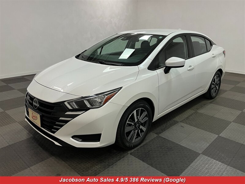 2023 Nissan Versa SV  