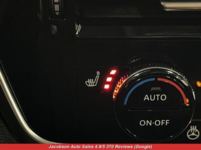 2023 Nissan Rogue SL AWD   - Photo 16 - Oshkosh, WI 54901