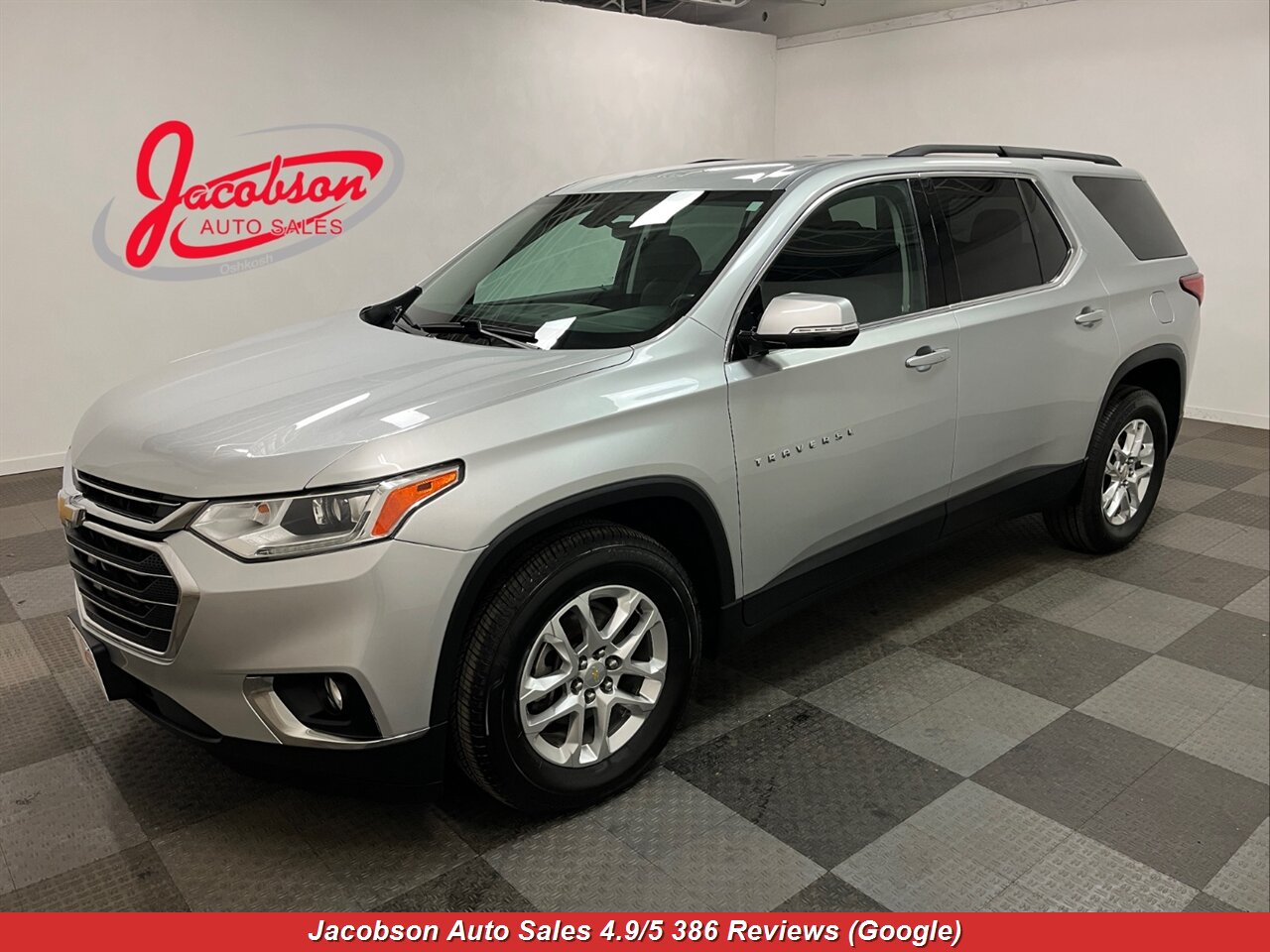 2019 Chevrolet Traverse LT Cloth 4x4   - Photo 1 - Oshkosh, WI 54901