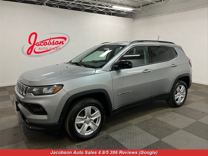 2022 Jeep Compass Latitude 4x4  