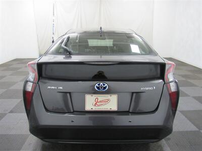 2018 Toyota Prius Four   - Photo 42 - Oshkosh, WI 54901