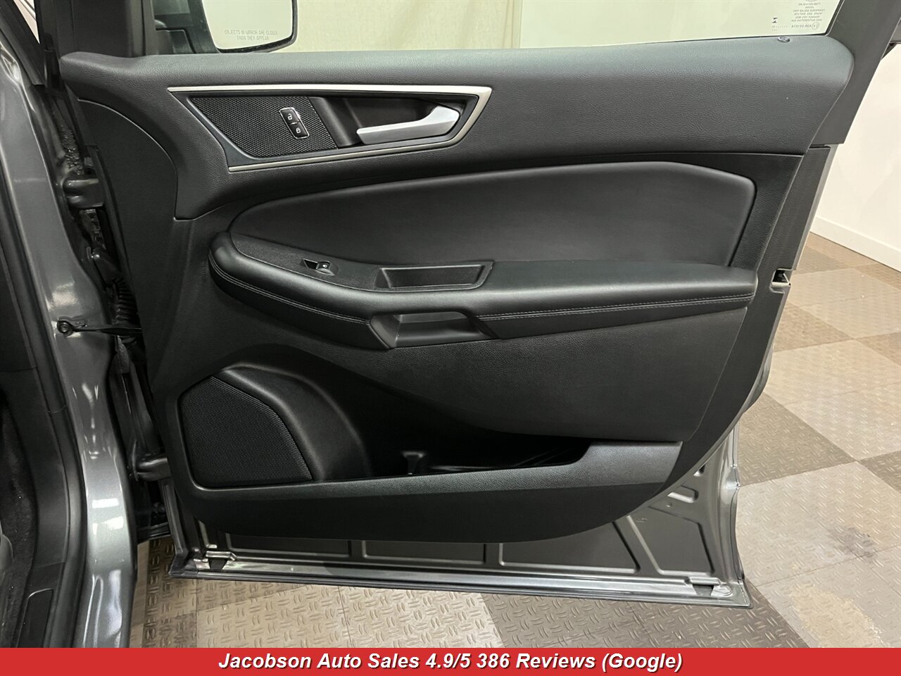 2023 Ford Edge SEL AWD - Photo 40 - Oshkosh, WI 54901