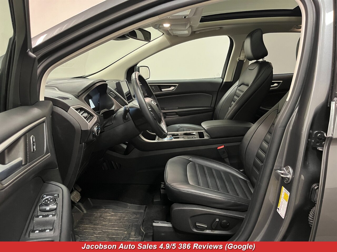 2023 Ford Edge SEL AWD - Photo 32 - Oshkosh, WI 54901