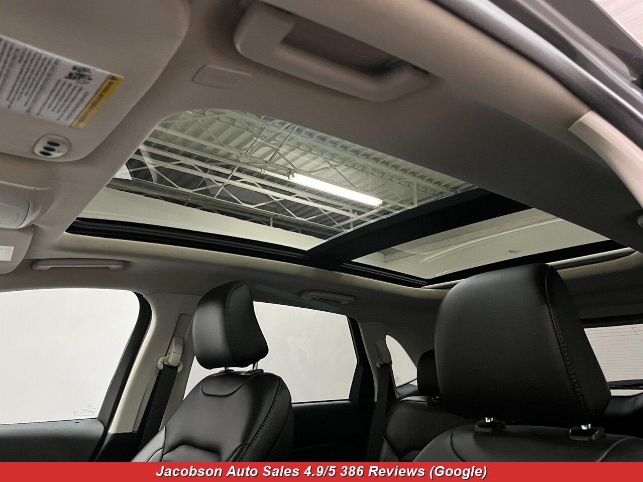 2023 Ford Edge SEL AWD - Photo 27 - Oshkosh, WI 54901