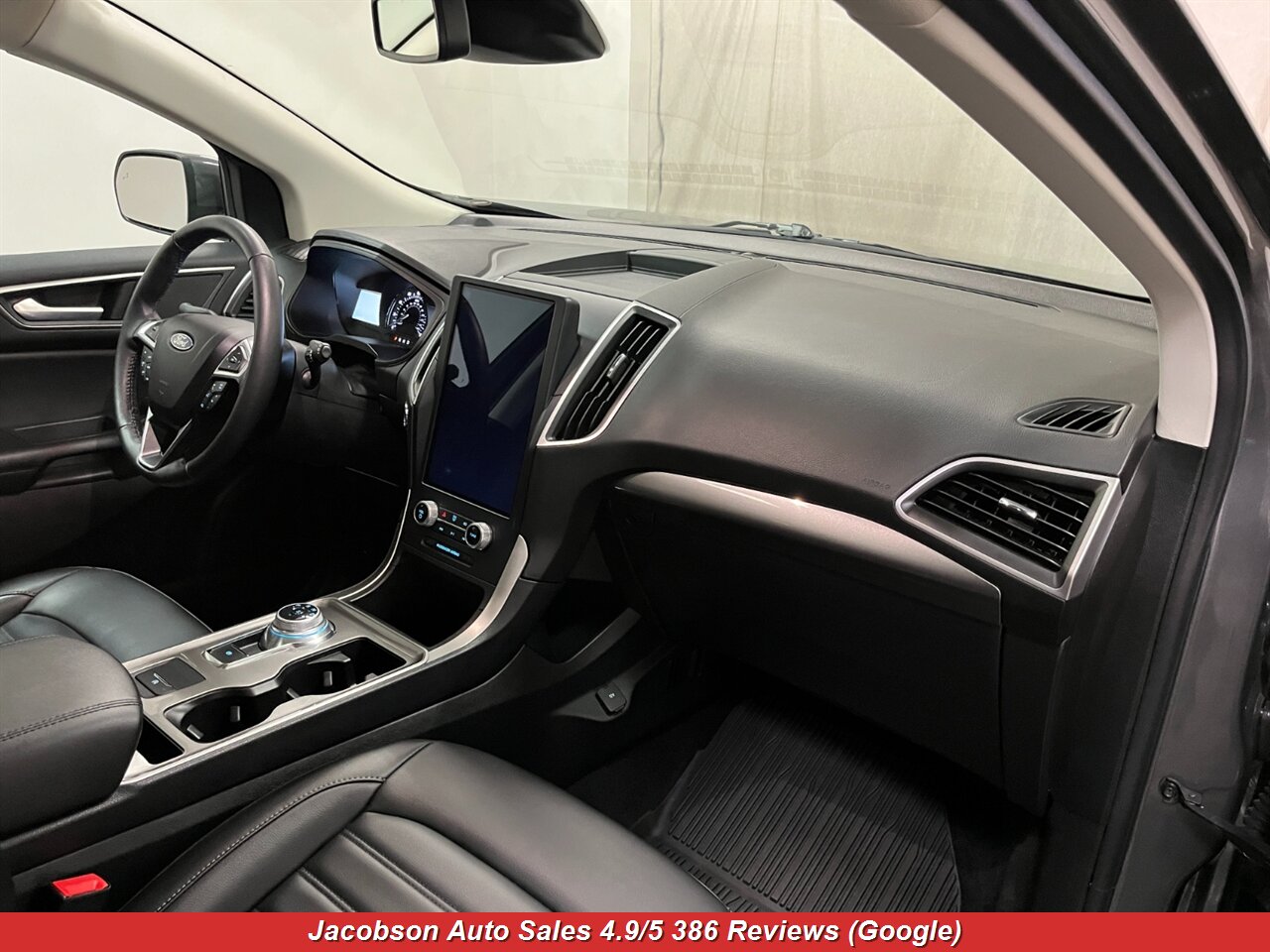 2023 Ford Edge SEL AWD - Photo 44 - Oshkosh, WI 54901