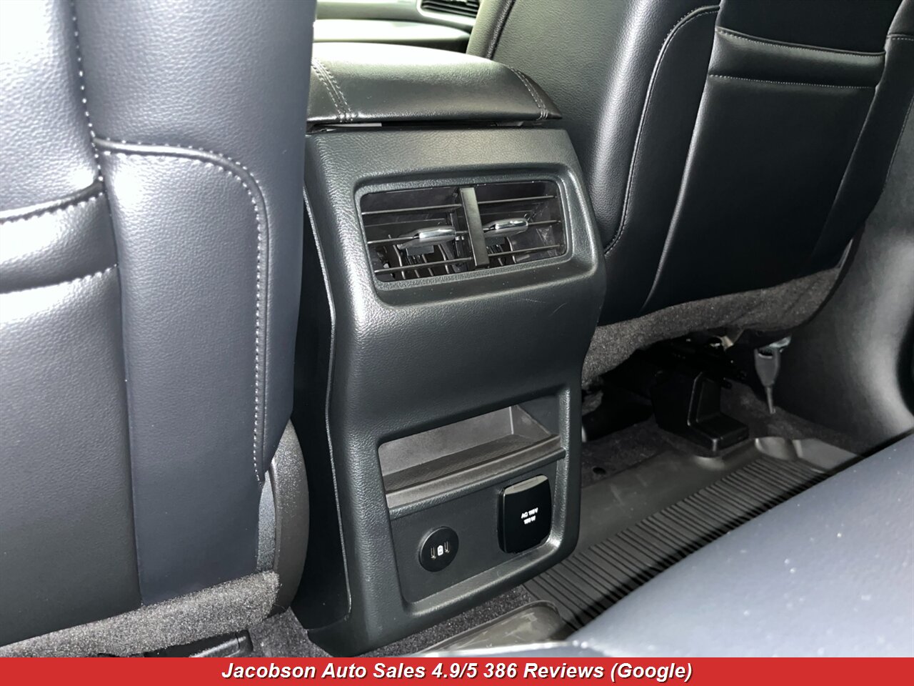 2023 Ford Edge SEL AWD - Photo 36 - Oshkosh, WI 54901