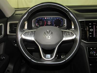 2021 Volkswagen Atlas V6 SEL R-Line 4Motion AWD   - Photo 9 - Oshkosh, WI 54901