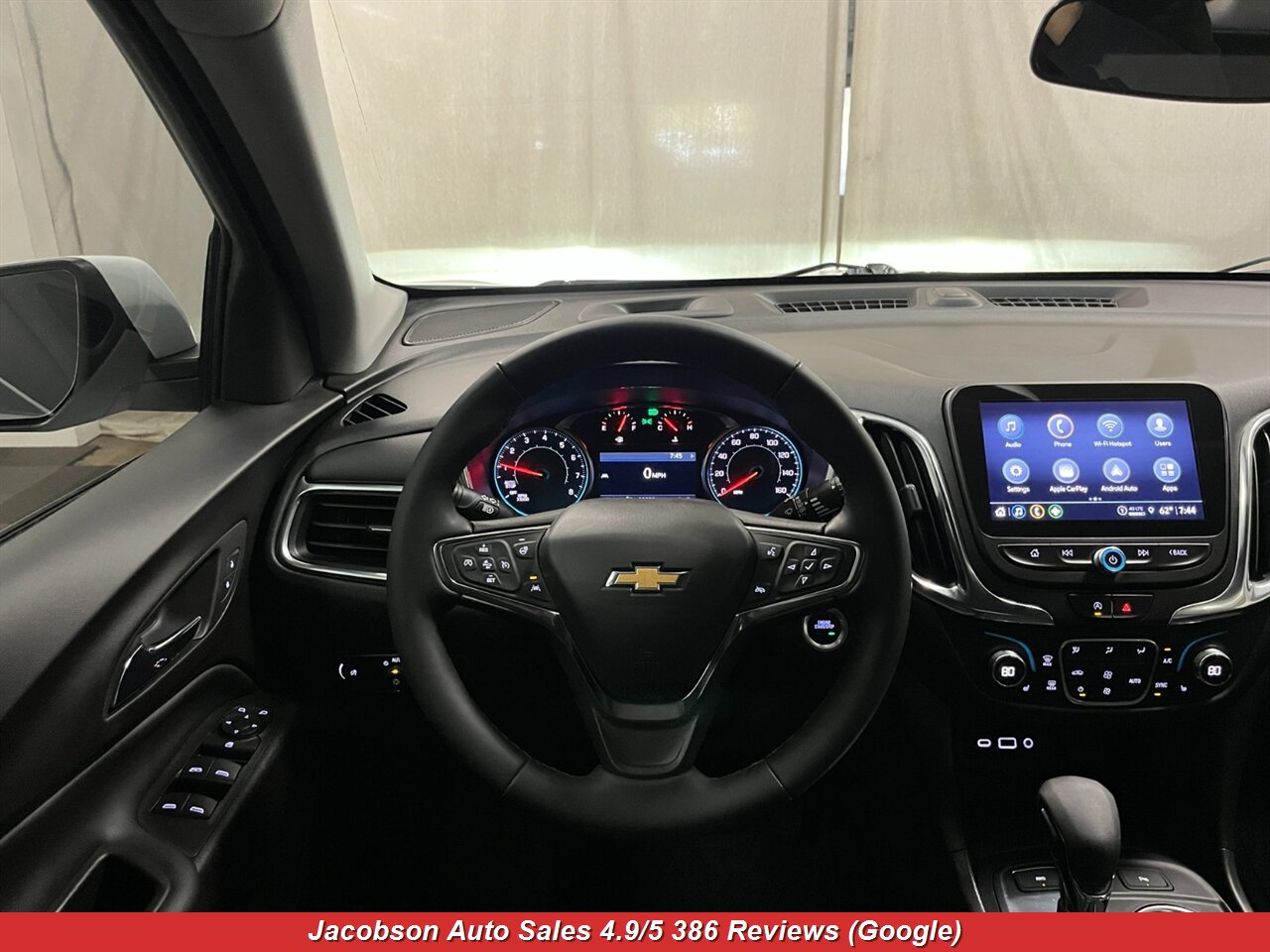 2024 Chevrolet Equinox LT 4x4 - Photo 7 - Oshkosh, WI 54901