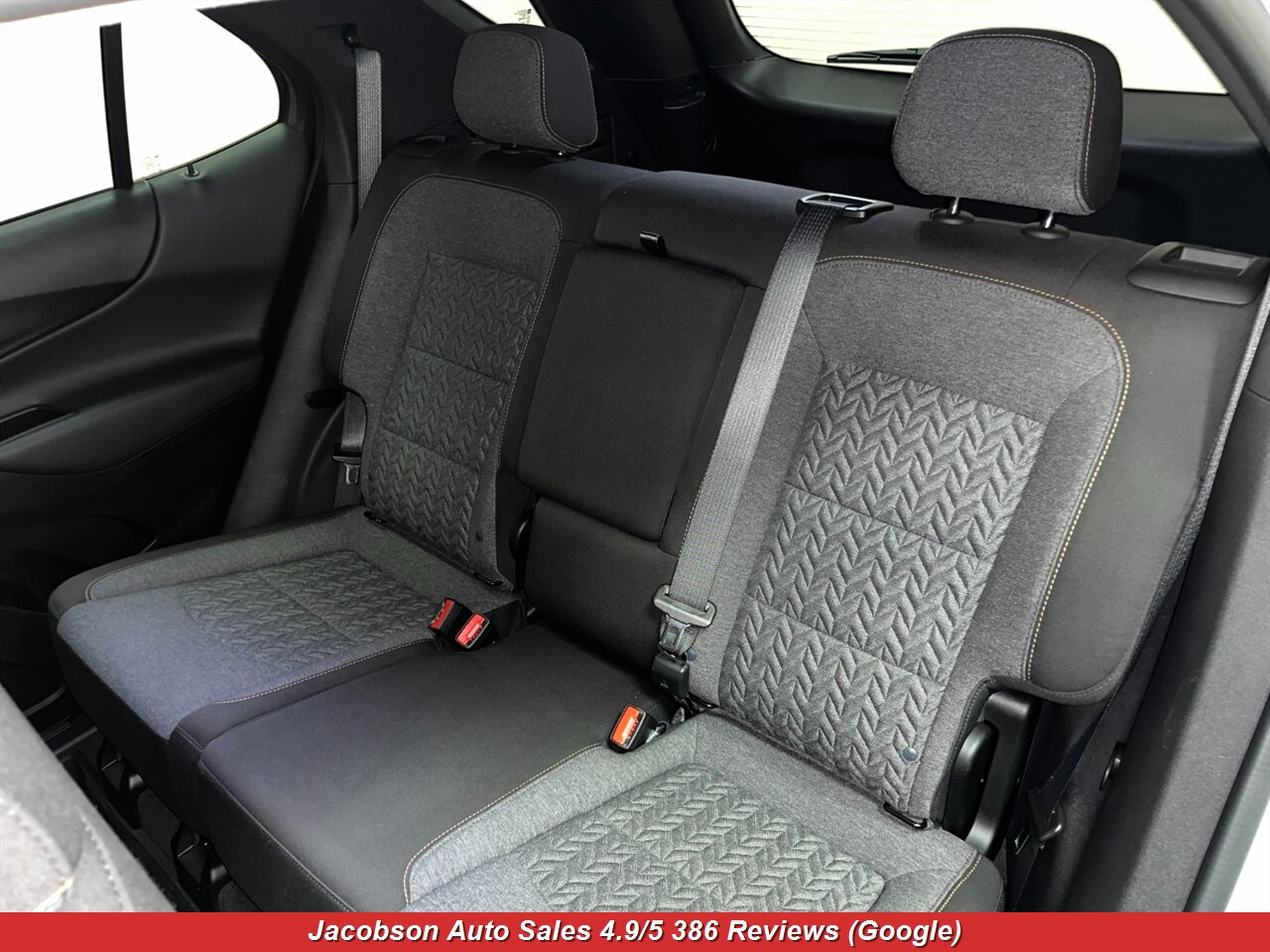 2024 Chevrolet Equinox LT 4x4 - Photo 38 - Oshkosh, WI 54901