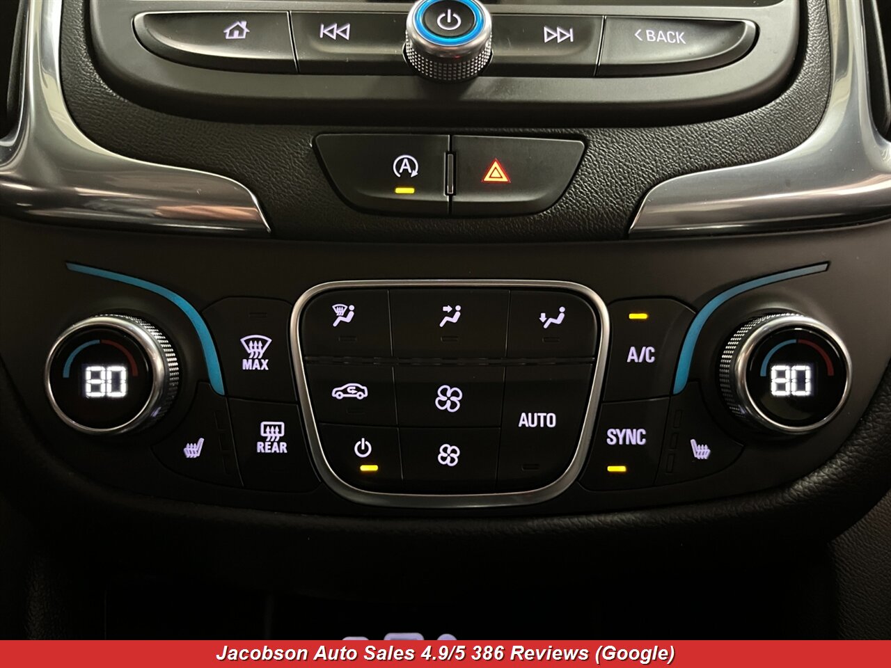 2024 Chevrolet Equinox LT 4x4 - Photo 22 - Oshkosh, WI 54901