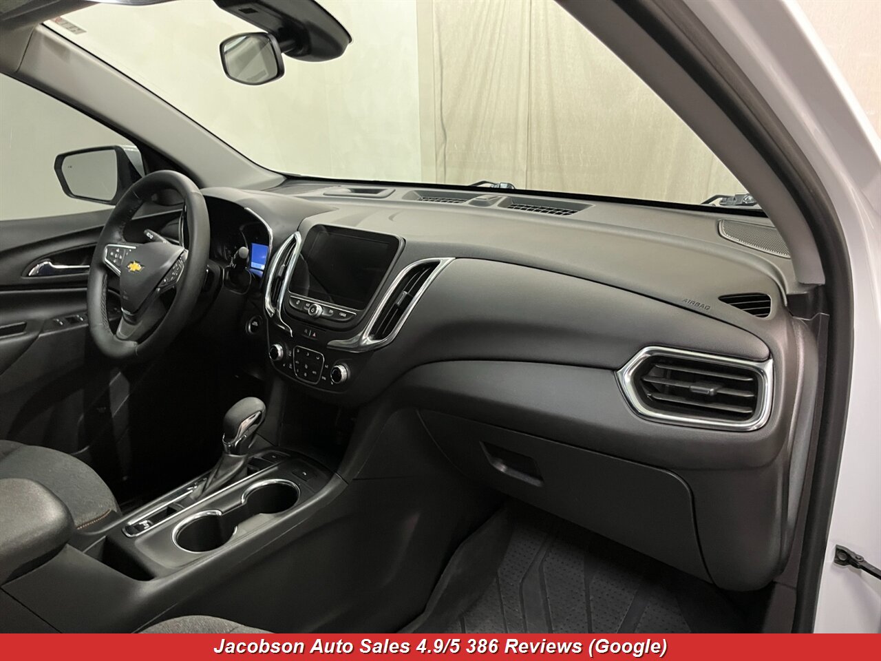 2024 Chevrolet Equinox LT 4x4 - Photo 47 - Oshkosh, WI 54901
