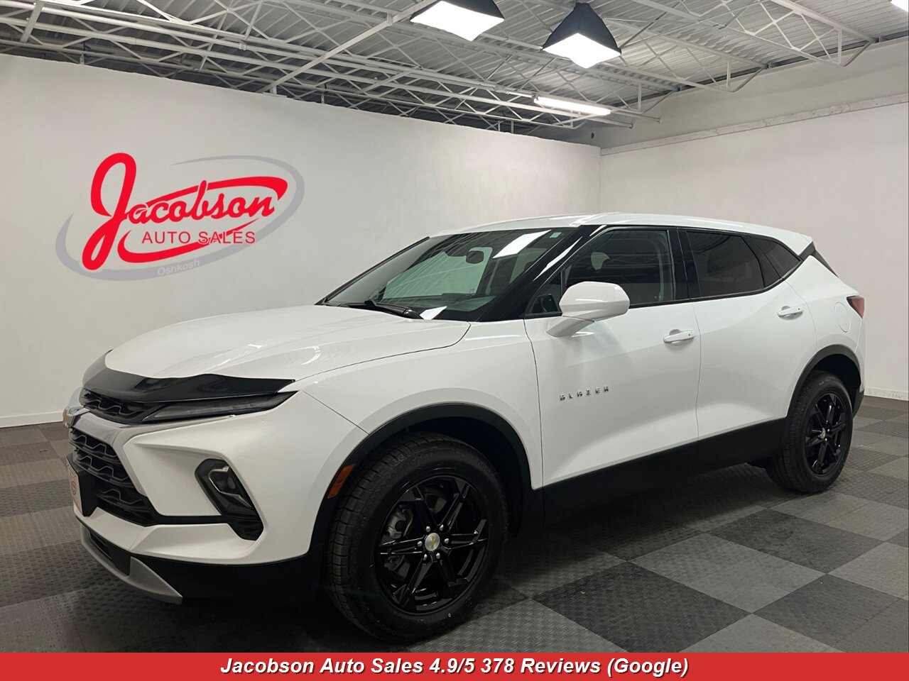 2023 Chevrolet Blazer 2LT AWD - Photo 1 - Oshkosh, WI 54901