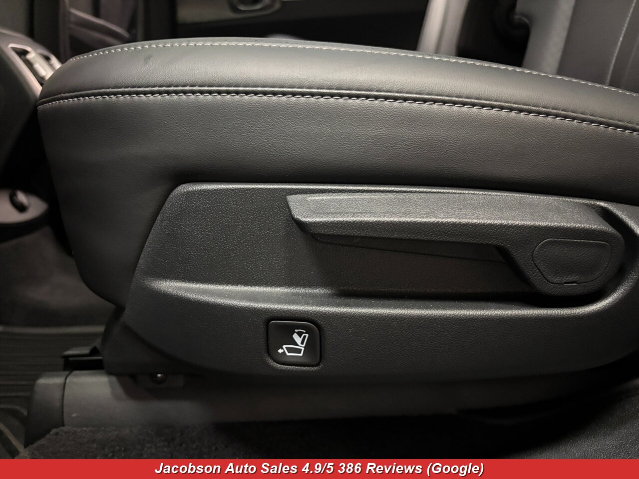 2025 Kia Sorento X-Line EX AWD - Photo 38 - Oshkosh, WI 54901