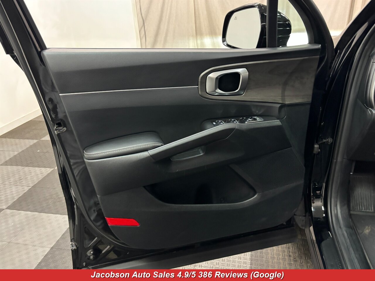 2025 Kia Sorento X-Line EX AWD - Photo 30 - Oshkosh, WI 54901
